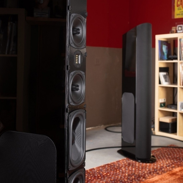 GOLDENEAR & AUDIOQUEST RETURN TO THE UK AUDIO SHOW!